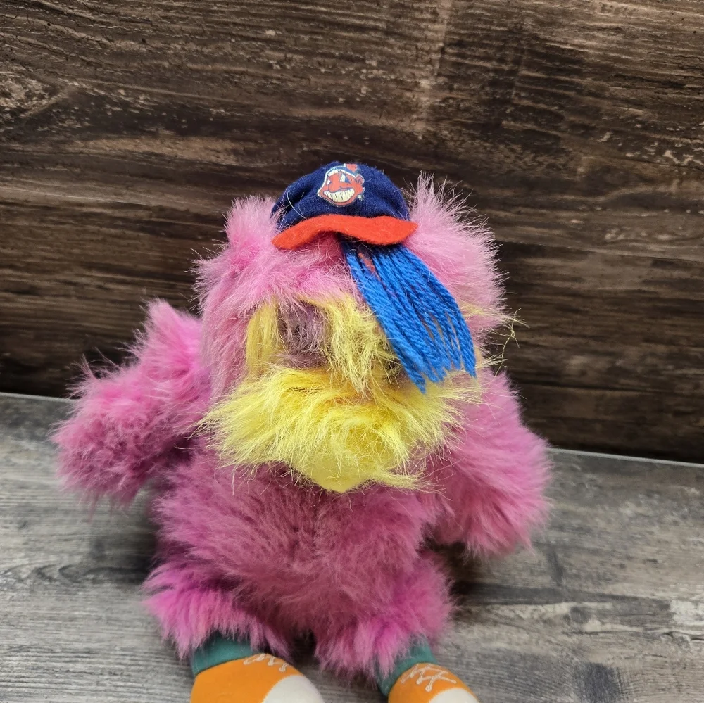 Vtg Cleveland Indians Chief Wahoo‎ Slider Plush Stuffed Toy Mascot MLB Pink 16